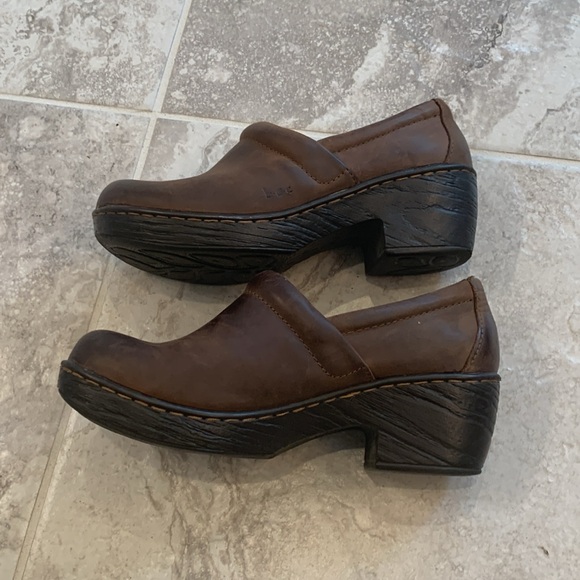 BOC Dark Brown Peggy Clogs - Picture 3 of 6